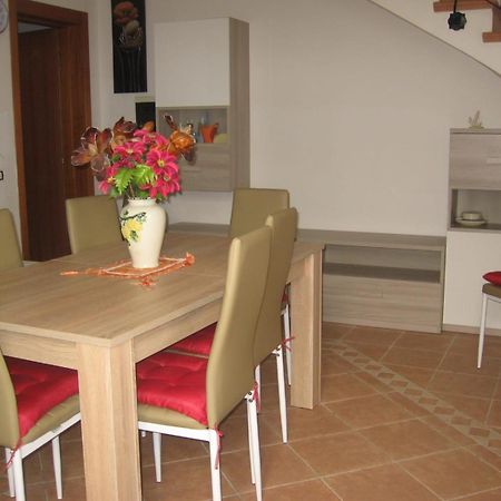 Villa Pasubio ปอร์โตเชซาเรโอ ภายนอก รูปภาพ
